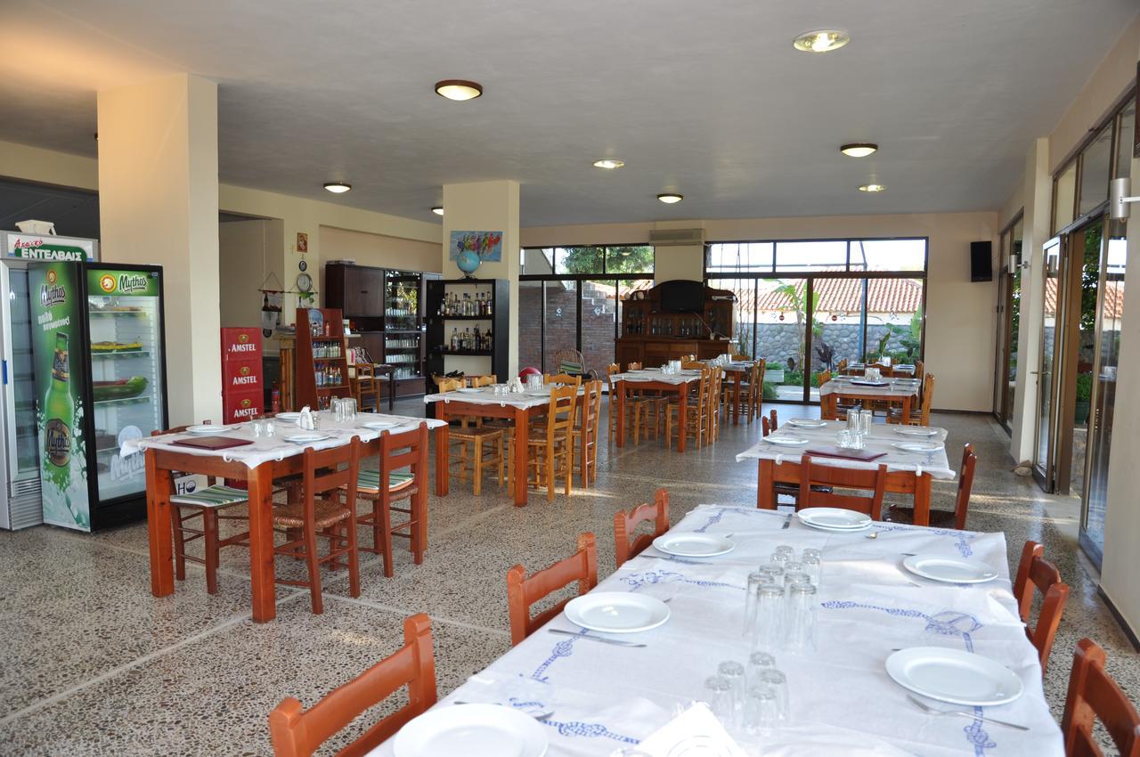 Hotel Dougas Arkoudi Exterior photo