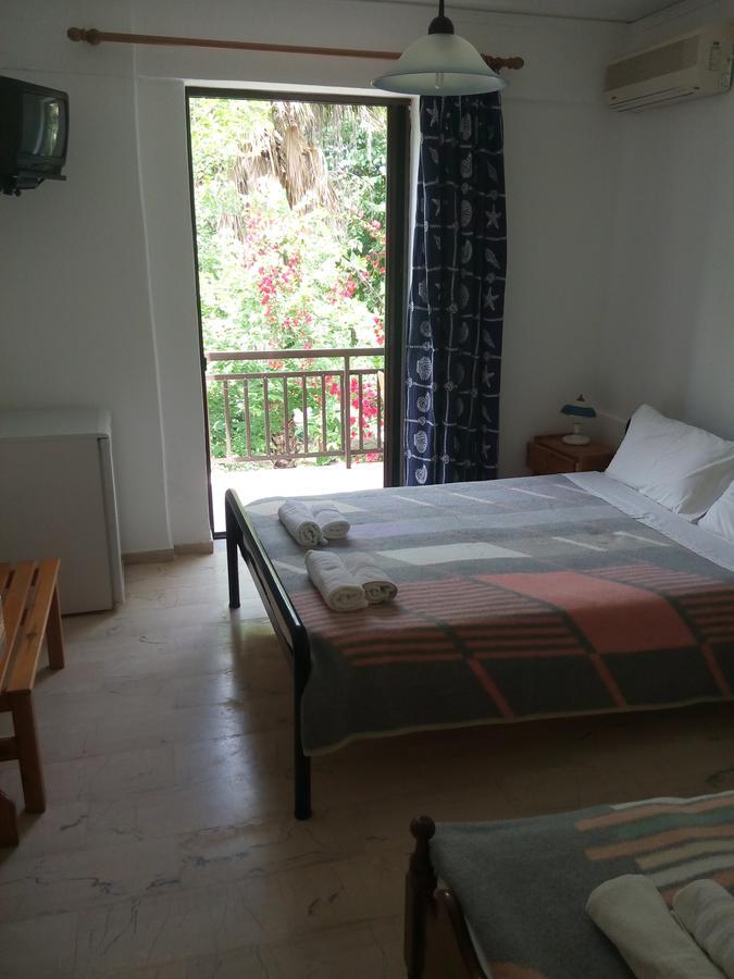 Hotel Dougas Arkoudi Exterior photo